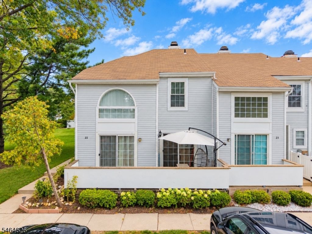 22 Borelle Sq, Sayreville Boro, NJ 08859 — photo 2