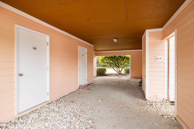 8801 Reed Drive N 106, Emerald Isle, NC 28594