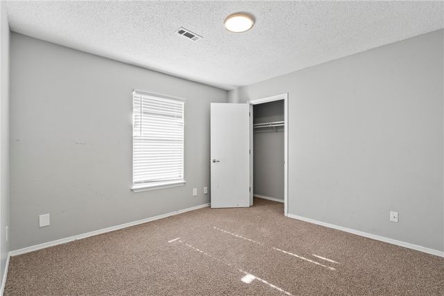 3468 Harvard Street, Fayetteville, AR 72704