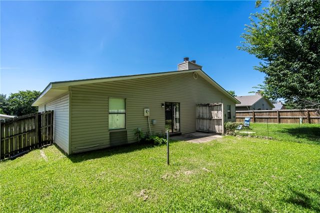 3468 Harvard Street, Fayetteville, AR 72704