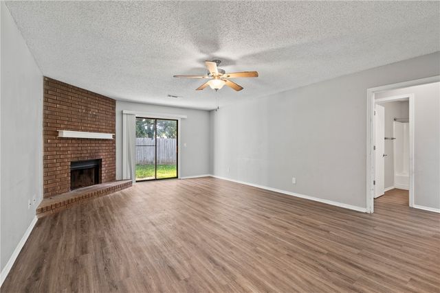 3468 Harvard Street, Fayetteville, AR 72704