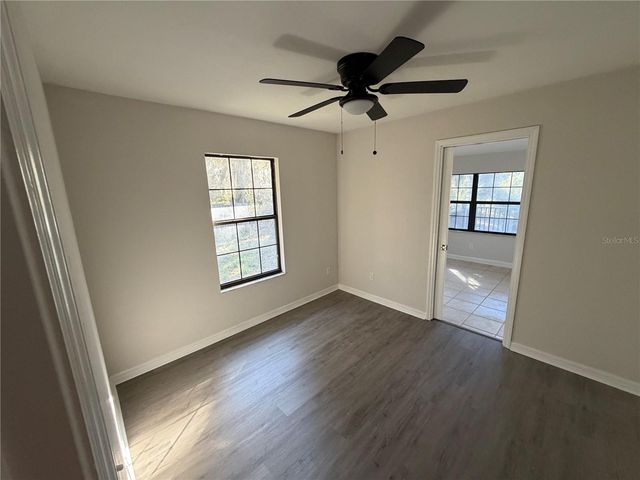 8215 SW 57TH PLACE, Gainesville, FL 32608