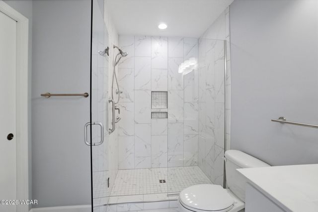 4190 Emma Parkway, Lima, OH 45806