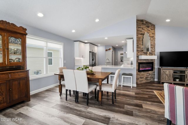 4190 Emma Parkway, Lima, OH 45806