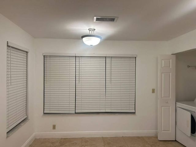 3370 N PINEWALK Drive N 1217, Margate, FL 33063
