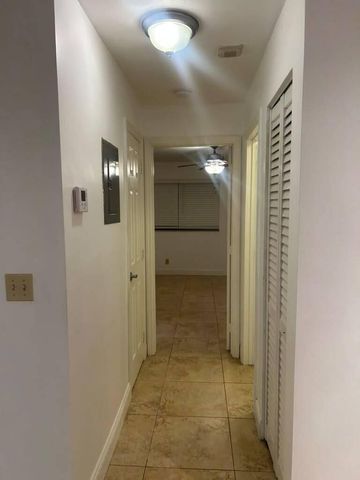 3370 N PINEWALK Drive N 1217, Margate, FL 33063