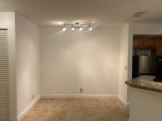 3370 N PINEWALK Drive N 1217, Margate, FL 33063