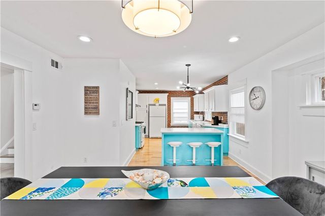 7444 Summit Street, Kansas City, MO 64114