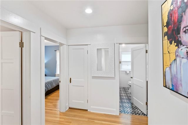 7444 Summit Street, Kansas City, MO 64114