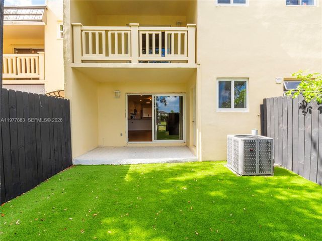 8329 SW 137th Ave 8329, Miami, FL 33183