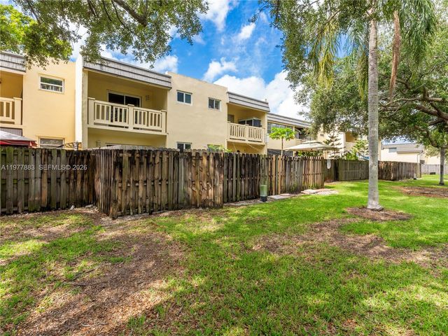8329 SW 137th Ave 8329, Miami, FL 33183