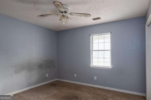 739 Barnetts Bridge Road, Jackson, GA 30233