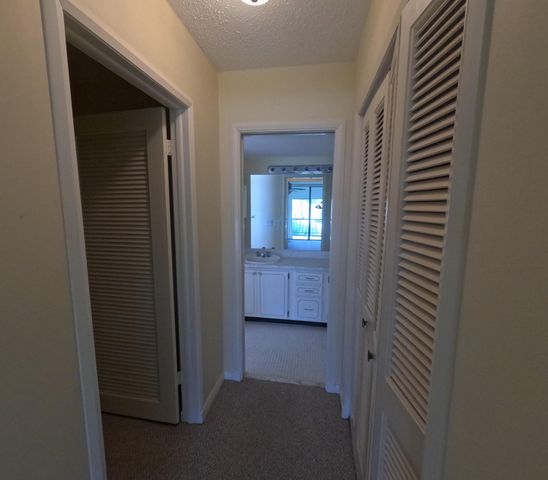 20 SE Turtle Creek Drive Apt F, Tequesta, FL 33469
