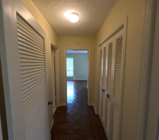 20 SE Turtle Creek Drive Apt F, Tequesta, FL 33469