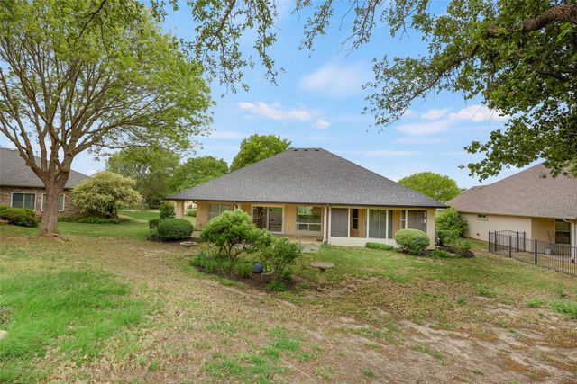 10009 Hanford Drive, Denton, TX 76207