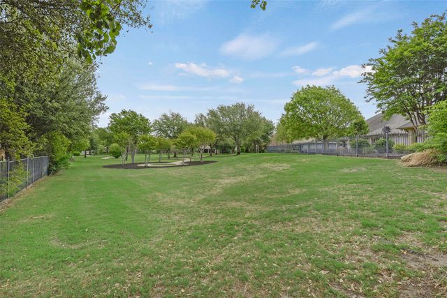 10009 Hanford Drive, Denton, TX 76207