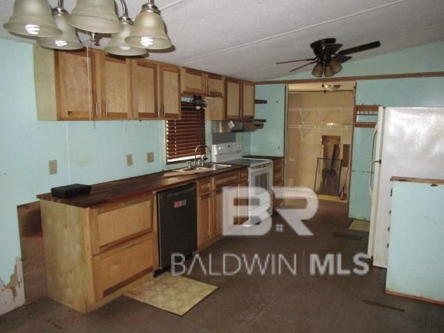 20705 Greek Cemetery Road, Robertsdale, AL 36567