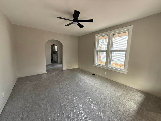 731 S Belmont St, Wichita, KS 67218