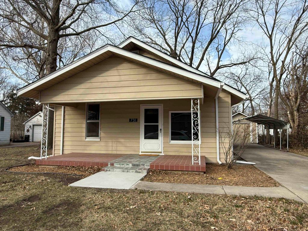 731 S Belmont St, Wichita, KS 67218