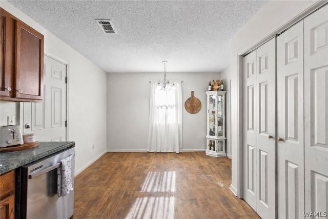 17722 Buckhorn, Northport, AL 35475