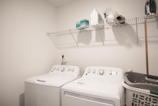 2845 Dallas Valley Lane, Apex, NC 27502