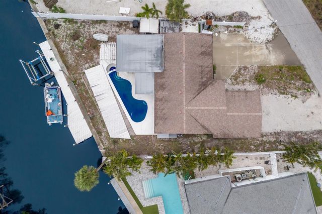 507 59TH STREET, Holmes Beach, FL 34217