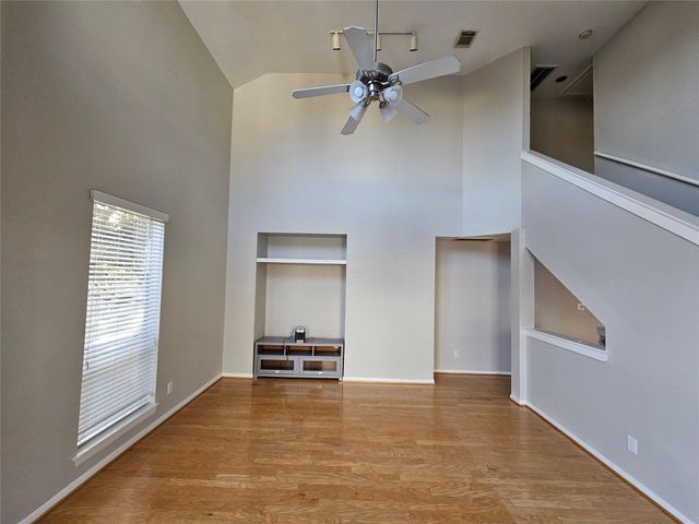 1271 W 17th Street, Houston, TX 77008