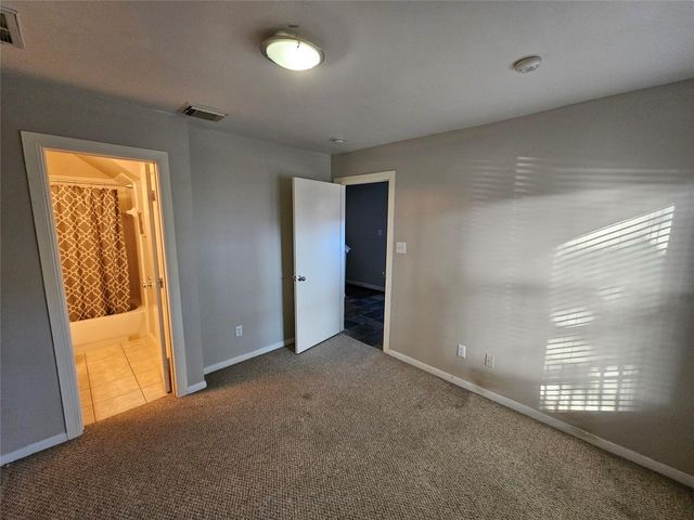 1271 W 17th Street, Houston, TX 77008