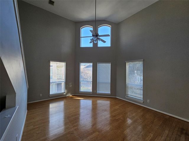 1271 W 17th Street, Houston, TX 77008