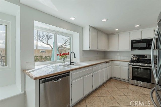 28955 Via Marsala, Menifee, CA 92584