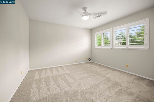 216 Royal Saint Ct, Danville, CA 94526