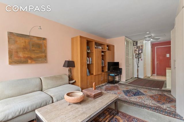 210 E 15th St Apt 6D, New York City, NY 10003