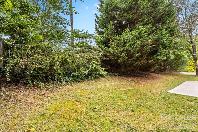 123 Meadow Lilly Court, Mooresville, NC 28115