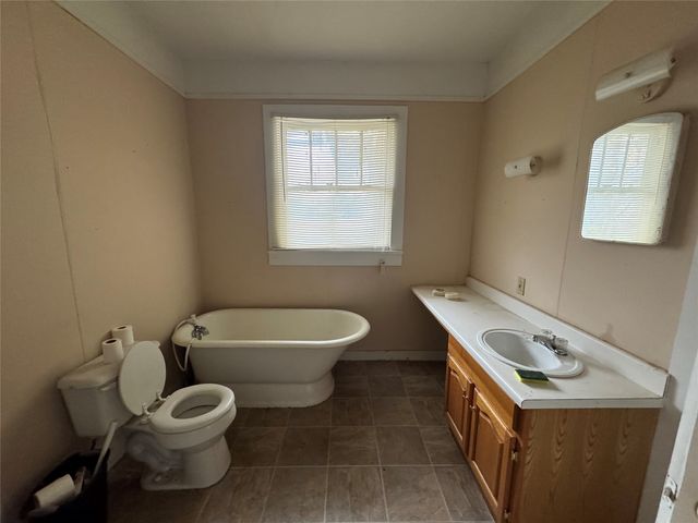 100 N Files, Itasca, TX 76055