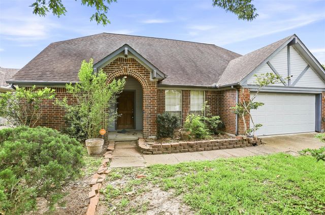 15810 Pilgrim Hall Drive, Friendswood, TX 77546
