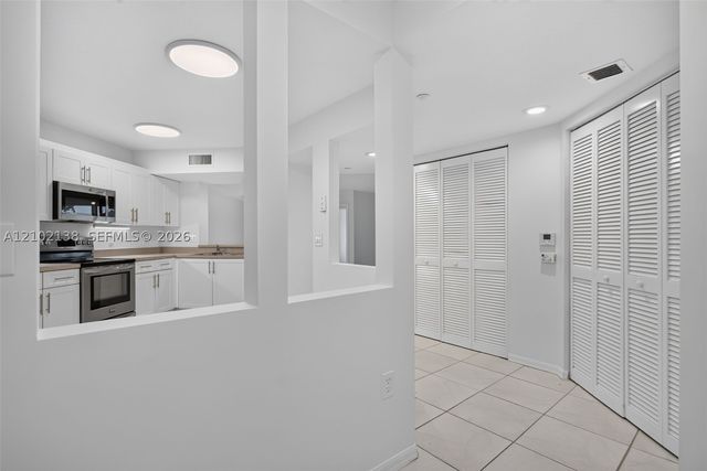 9539 Weldon Cir F308, Tamarac, FL 33321
