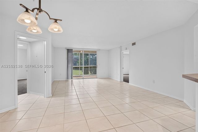 9539 Weldon Cir F308, Tamarac, FL 33321