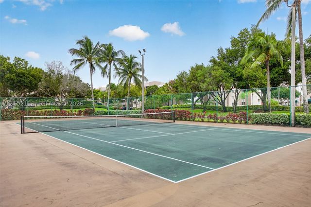9539 Weldon Cir F308, Tamarac, FL 33321