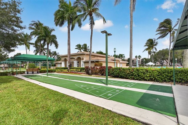 9539 Weldon Cir F308, Tamarac, FL 33321