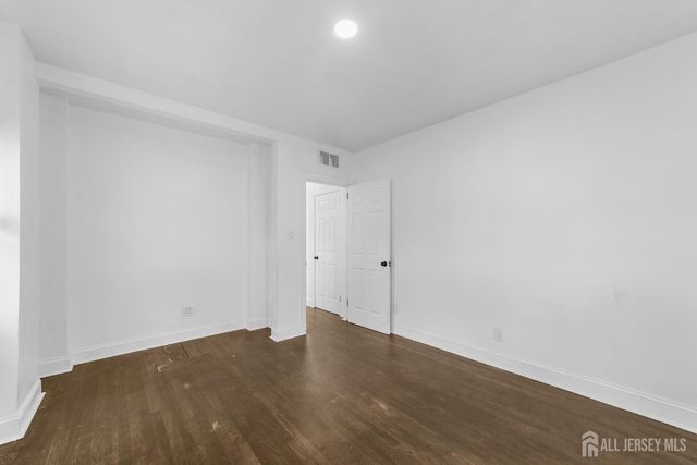 29 Grant Street, Mount Holly, NJ 08060