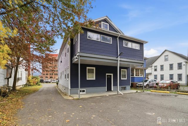 29 Grant Street, Mount Holly, NJ 08060