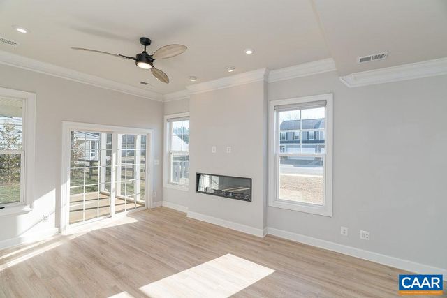 86 CRABAPPLE LN, Zion Crossroads, VA 22942