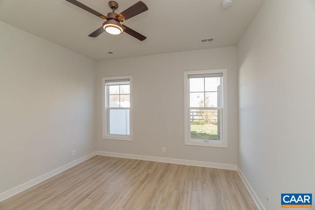 86 CRABAPPLE LN, Zion Crossroads, VA 22942