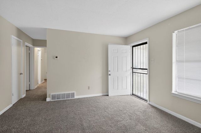 3452 DOBBIN FERRY AVE, Memphis, TN 38118