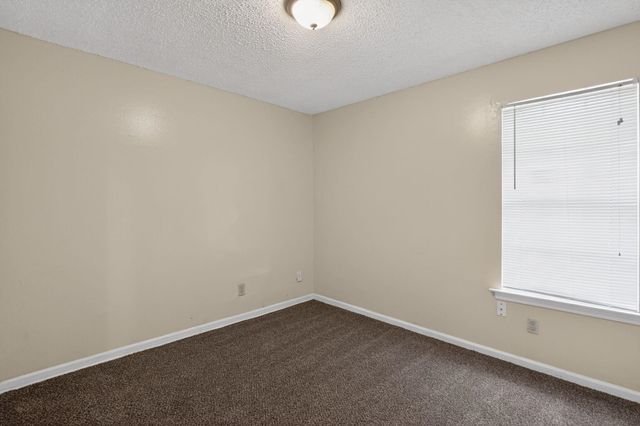 3452 DOBBIN FERRY AVE, Memphis, TN 38118