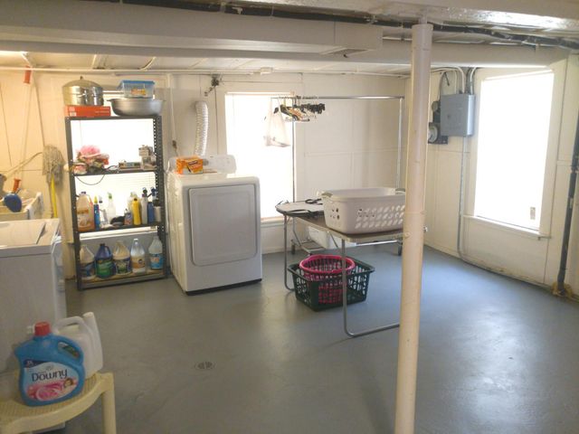 3741 W Dickens Avenue, Chicago, IL 60647