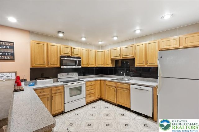 6236 Forest Lane, Price Twp, PA 18302