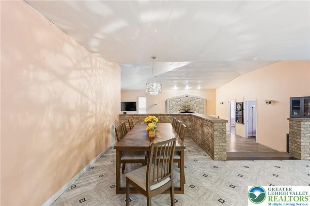 6236 Forest Lane, Price Twp, PA 18302