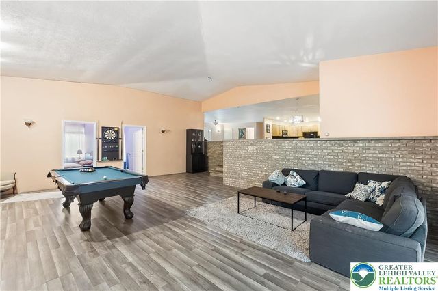 6236 Forest Lane, Price Twp, PA 18302