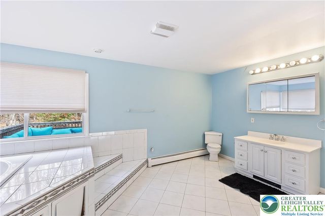 6236 Forest Lane, Price Twp, PA 18302